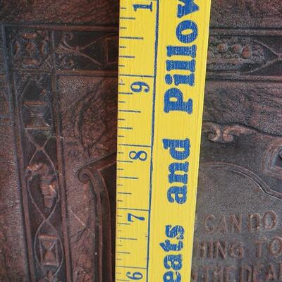 Lot 180: 1925 Library of Health Book