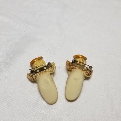 Lot 219: Vintage Christmas Angels