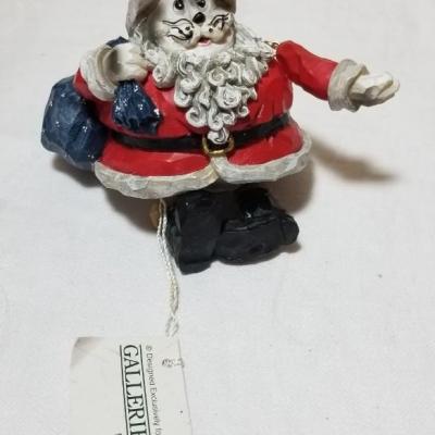 Lot 222: Christmas Cards, Carolers and Santa