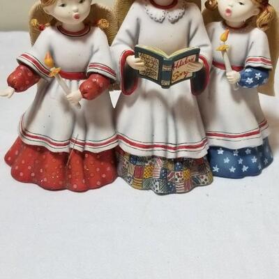 Lot 222: Christmas Cards, Carolers and Santa