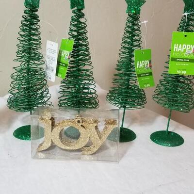 Lot 224: Christmas Trees and other Christmas Deco