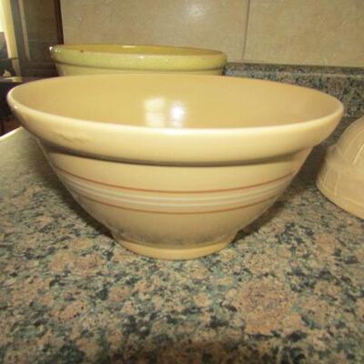 LOT 81 CLAY BOWLS