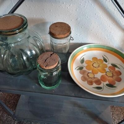 LOT 101 GLASS CANISTER JARS & LARGE IRONSTONE PLATE