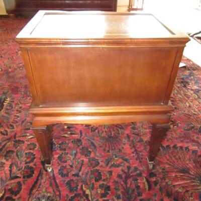 LOT 29 STAIR STEP LEATHER TOP END TABLE 
