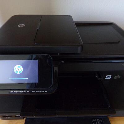 LOT 47 HP PHOTOSMART 7520 ALL IN ONE PRINTER 