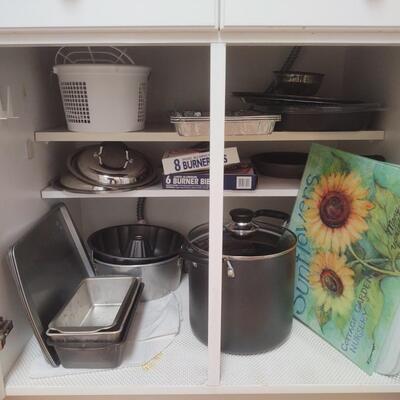 138 - Cabinet Contents