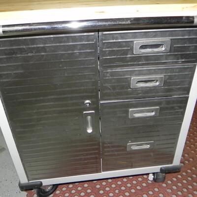 LOT 51  METEL STORAGE CABINET
