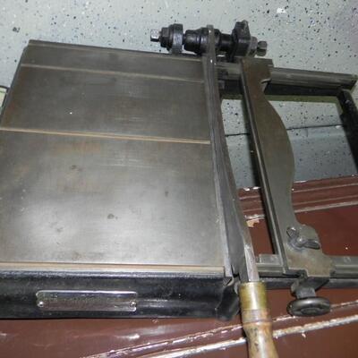 LOT 53  VINTAGE INDUSTRIAL CUTTER
