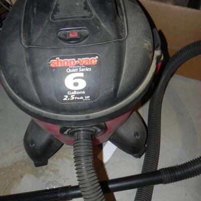 LOT60  6GAL SHOP VAC