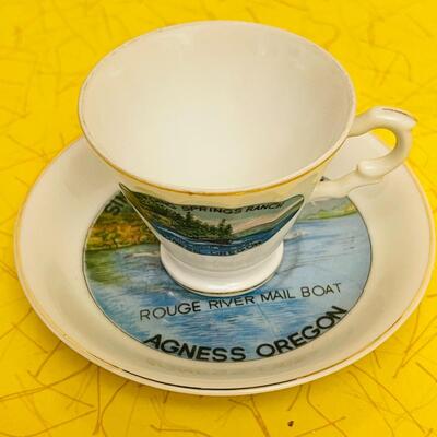 LOT 177  GROUP OF CHEESY SOUVENIRS! CA SPOONS BOTTLO OPENERS DEMITASSE CUP