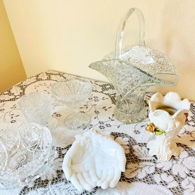 LOT 178  GROUP OF ANTIQUE TABLEWARE MILK GLASS PRESSED GLASS CANDY DISHES