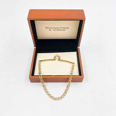 ROUNDTREE & YORKE TIE CHAIN