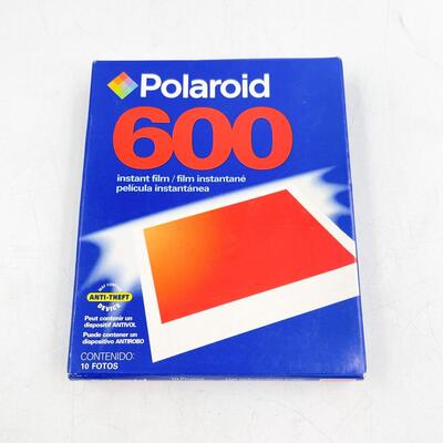 POLAROID 600 INSTANT FILM