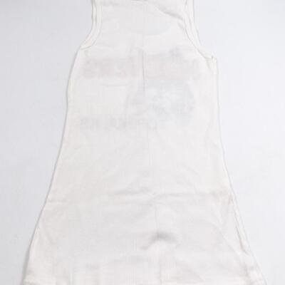 HOOTERS TOPEKA KS WHITE TANK - WOMENâ€™S SIZE L