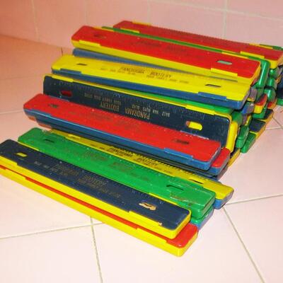 Lot 205  MS Group 40+ Vintage Plastic Pencil Boxes School Ruler Panorama Bootery