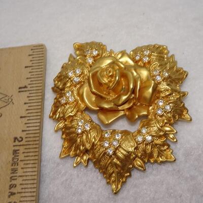 Signed  Elizabeth Taylor Gold Rose Love Blooms Vintage Brooch, Avon