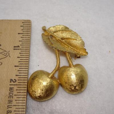 Vintage Gold Tone Double Cherry Pin Brooch 