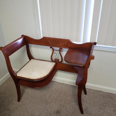 Harp Vintage telephone Desk