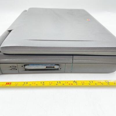 MACINTOSH POWERBOOK 5300C M2785 W/ POWER CORD