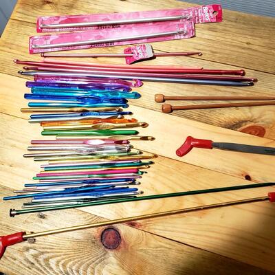 107A - Crochet Needles