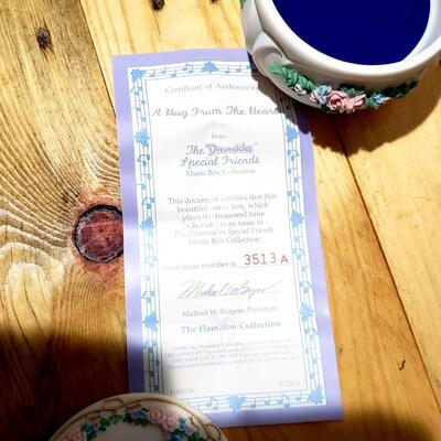 186 - Dreamsicle Music Boxes