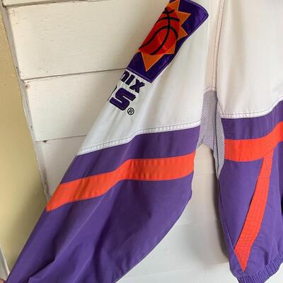 VINTAGE â€œPHOENIX SUNSâ€ WINDBREAKER JACKET - SIZE MEDIUM