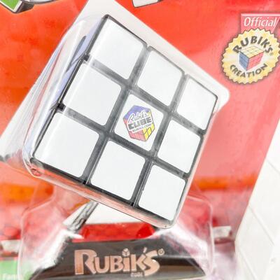 NEW! THE OFFICIAL RUBIKâ€™S CUBE