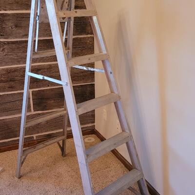 Lot 232: Vintage 6 Foot KELLER Ladder Aluminum 