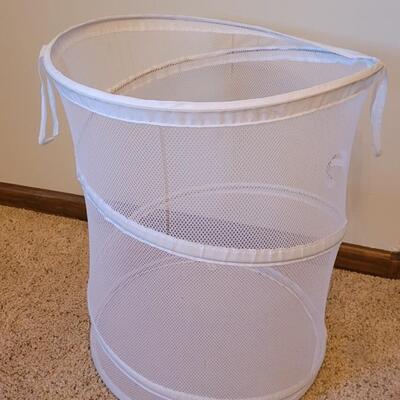 Lot 237: Clothes Hamper Collapsible 20" x 23"