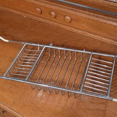 Lot 242: Expandable Bathroom Tub Tray