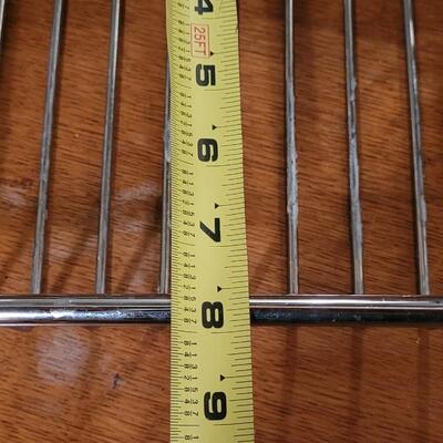 Lot 242: Expandable Bathroom Tub Tray