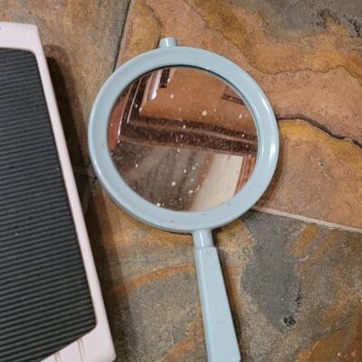 Lot 244: Weight Scale Digital (Works) + Handheld Vanity Mirror 2-Sided