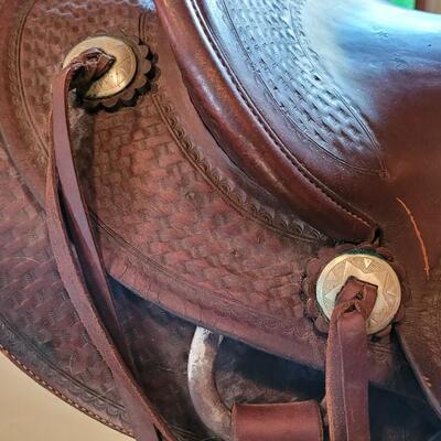 Lot 252: RARE Vintage 1926 JC HIGGINS Handmade Leather Saddle MODEL 8438