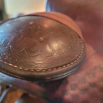 Lot 252: RARE Vintage 1926 JC HIGGINS Handmade Leather Saddle MODEL 8438