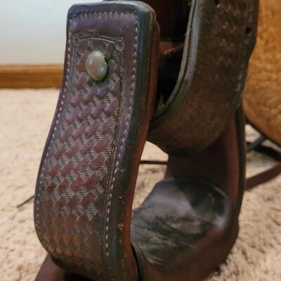 Lot 252: RARE Vintage 1926 JC HIGGINS Handmade Leather Saddle MODEL 8438
