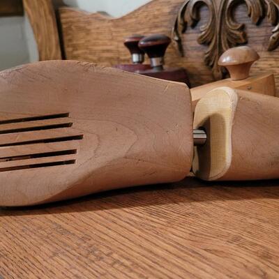 Lot 254: (3) Assorted Vintage Shoe Trees
