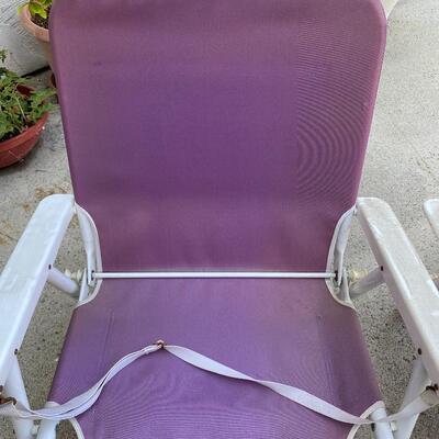 Vintage Pair of Portable Beach Chairs with Carrying Strap