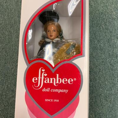 Dewees Cochranâ€™s Cindy and her pony - Effanbee Doll #59 