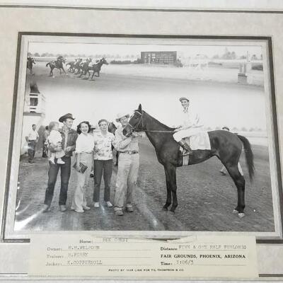 Lot 283: (2) Vintage Racehorse Cabinet Cards "Bee Chest" & "Stolen Ballad"