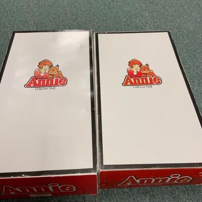 #104 Annie collector doll
