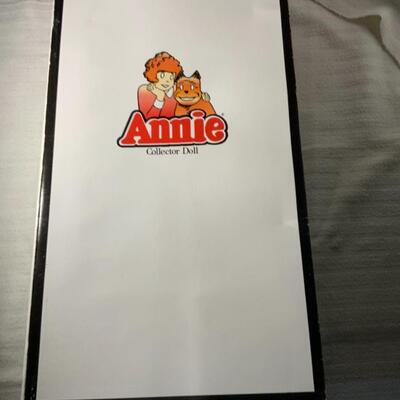 #104 Annie collector doll