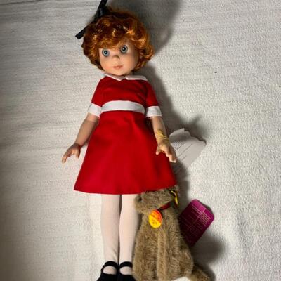 #104 Annie collector doll