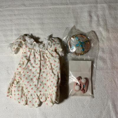 #106 mary hoyer lot 4