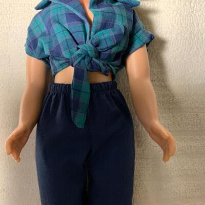 #106 mary hoyer lot 4