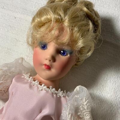 #107 mary hoyer  lot 4 