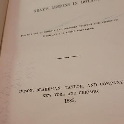 Lot 292: 1885 Gray's Botany, 1896 Essential Lessons in Human Physiology & 1872 Cutter First Book on Analytic Anatomy 