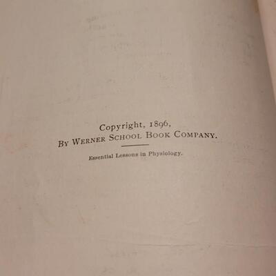 Lot 292: 1885 Gray's Botany, 1896 Essential Lessons in Human Physiology & 1872 Cutter First Book on Analytic Anatomy 