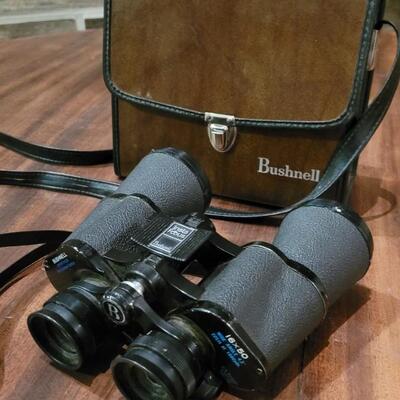 Lot 293: Bushnell Instant Focus 16 Ã— 50 Binoculars with Case