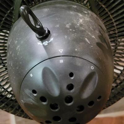 Lot 294: Tabletop Fan