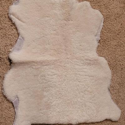 Lot 302: Sheep Skin Rug
